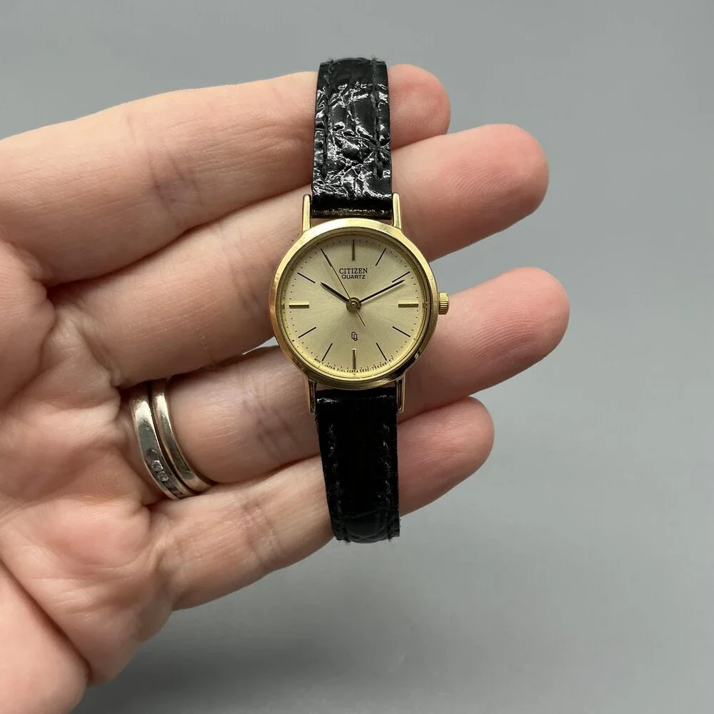 Vintage Citizen Womens Watch 21mm Champagne Gold Tone Black Leather New Battery